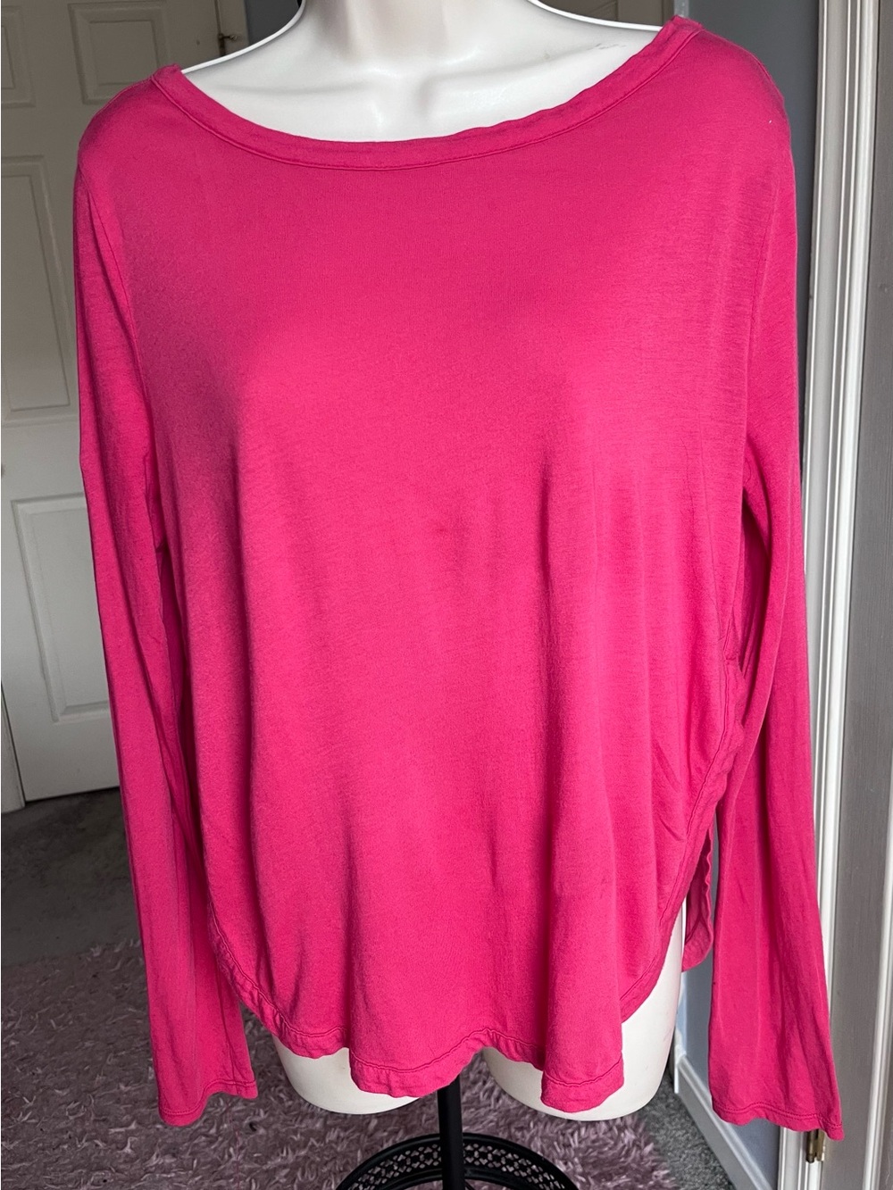 Splendid Long-Sleeve Top in Pink